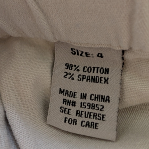 Satin Doll off white drawstring skinny pants. Size 4 - Picture 4 of 11